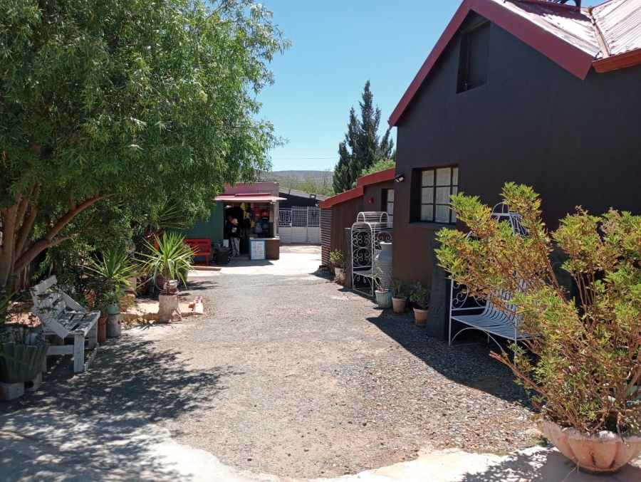 3 Bedroom Property for Sale in Uniondale Western Cape